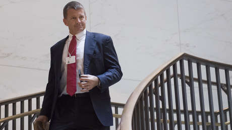 Acusan al fundador de Blackwater de ayudar a evadir el embargo de armas de la ONU a Libia