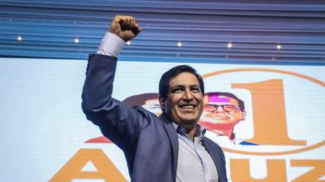 "La democracia de Ecuador está siendo atacada": La Internacional Progresista denuncia una campaña sucia para sacar a Arauz de la contienda electoral