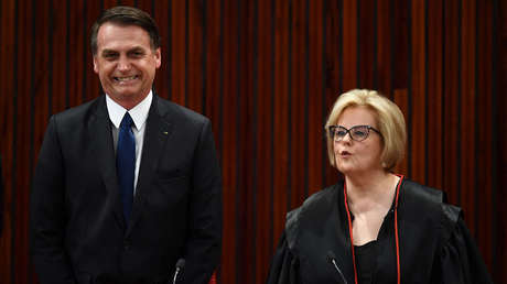 Dan plazo de cinco días a Bolsonaro para que explique en el Supremo sus decretos de flexibilización del uso de armas