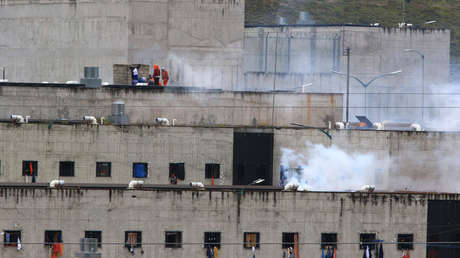 La muerte de 79 reos en varios amotinamientos simultáneos en diferentes cárceles reabre el debate sobre la situación penitenciaria en Ecuador