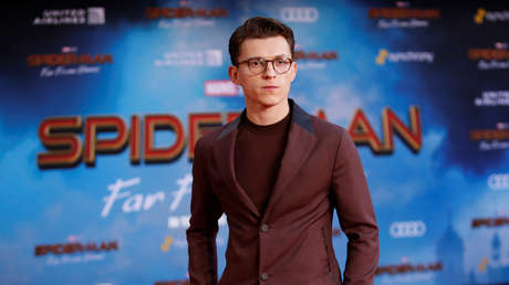 Un historiador que lleva el mismo nombre que el actor Tom Holland se burla del primer ministro de la India y provoca un boicot contra Spider-Man