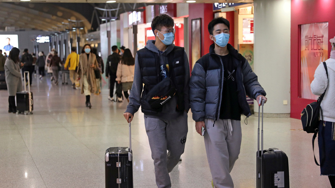 Global Times: Algunas ciudades chinas someten a los viajeros internacionales a pruebas anales de covid-19