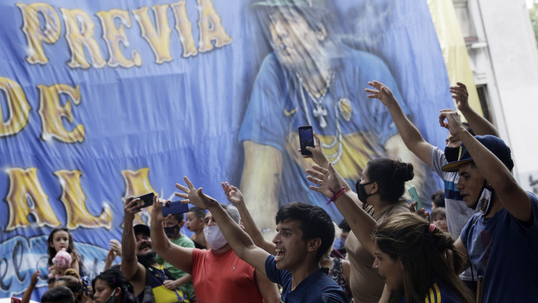 VIDEO: Las hijas de Maradona encabezan una marcha en Buenos Aires para exigir Justicia por la muerte del '10'