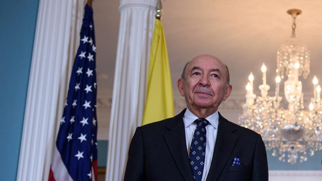 Renuncia el canciller de Ecuador, Luis Gallegos, tras la polémica con Argentina por las declaraciones de Alberto Fernández