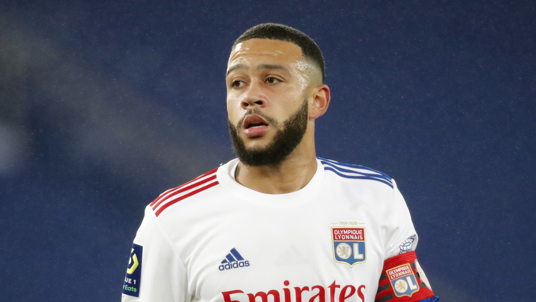 Una extraña falla en Twitter provoca el bloqueo temporal de cuentas que publican el nombre del futbolista Memphis Depay