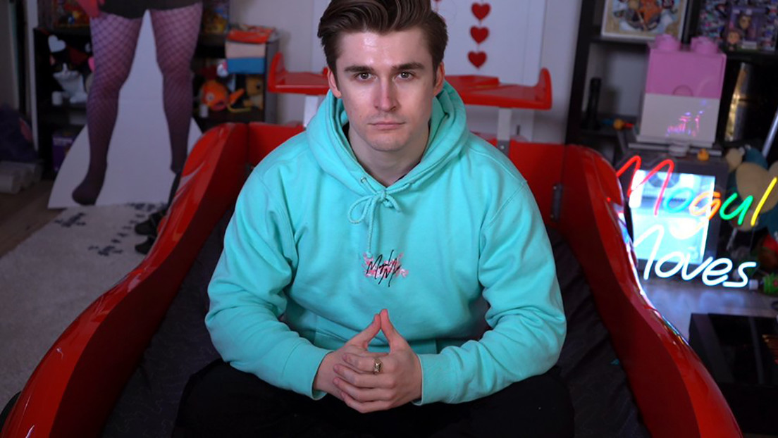 Un 'streamer' extiende por 10 segundos su transmisión con cada suscripción (y ya suma más de 120 horas seguidas)