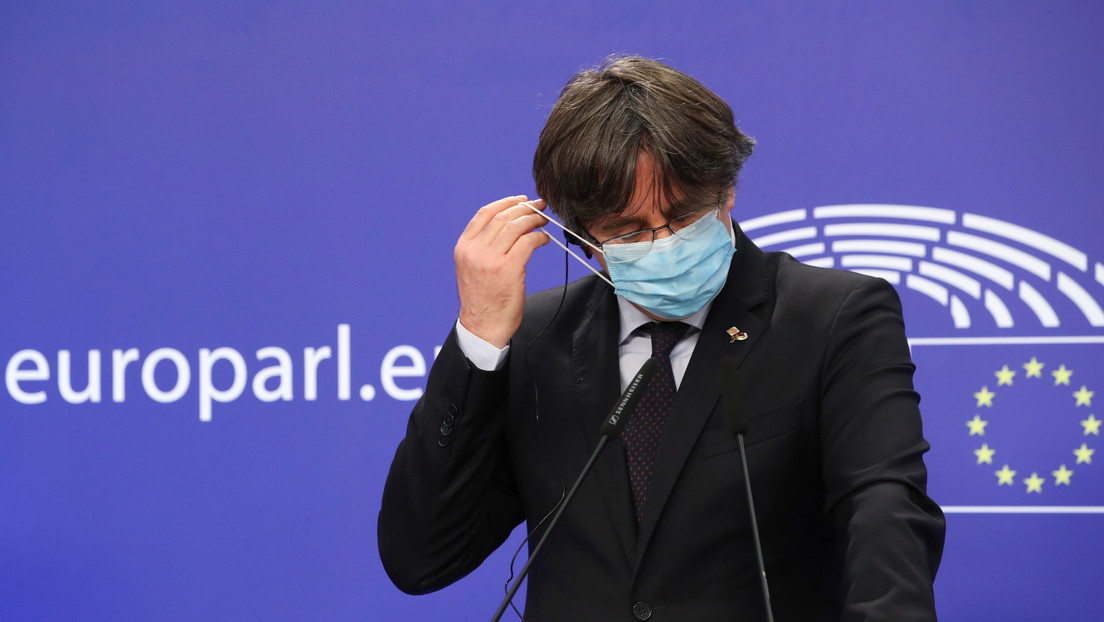 Puigdemont a RT: "Levantar la inmunidad a eurodiputados catalanes socava la autoridad moral de la UE"