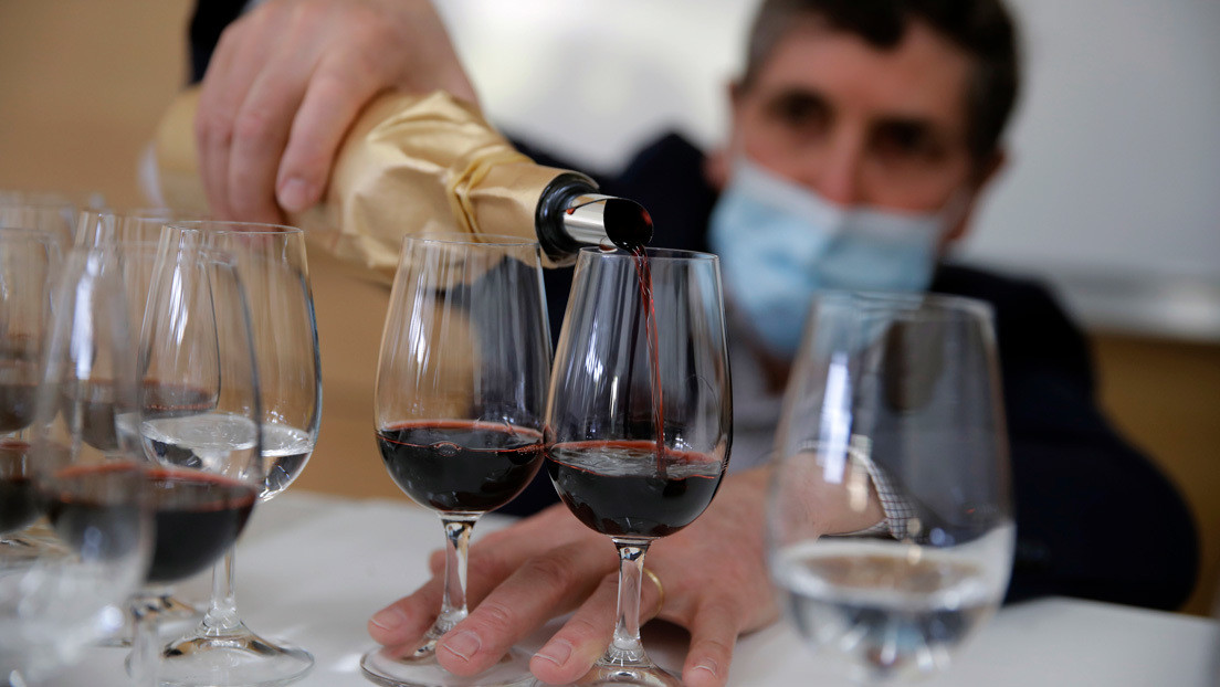 Un vino estuvo en la EEI durante un año y regresó a la Tierra: los catadores cuentan cómo sabe