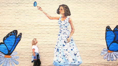 Victoria Ferreyra, la artista argentina que transforma el dolor y la tragedia familiar en arte urbano: "El egoísmo me aburre"