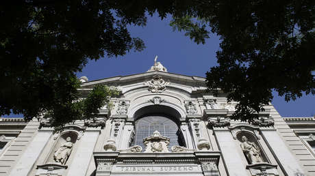 El Tribunal Supremo español avala la retirada de la custodia a una madre que dio a luz a mellizos con 64 años