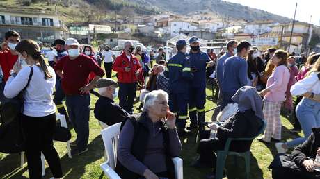 VIDEOS: Primeras imágenes de los efectos del terremoto de magnitud 6,3 que ha sacudido Grecia