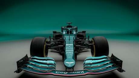 Aston Martin lanza su primer coche de Fórmula 1 en más de 60 años (FOTOS, VIDEO)