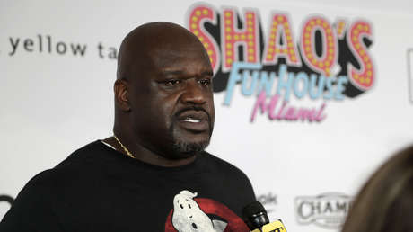 VIDEOS: Shaquille O'Neal termina en una ambulancia tras una estrepitosa caída durante un combate de lucha libre