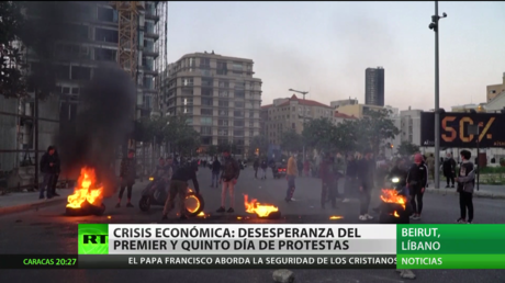 El Líbano vive su quinto día de protestas mientras se agudiza la crisis económica