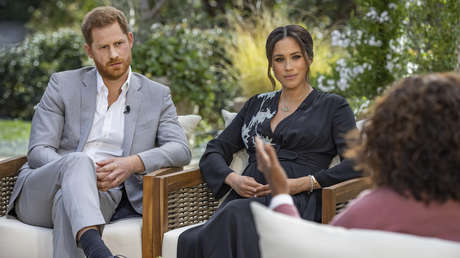 Meghan Markle revela que tenía pensamientos suicidas y en la familia real se preocupaban por cuán oscura sería la piel de su hijo