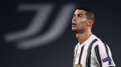 VIDEO: Un "error imperdonable" de Cristiano Ronaldo provoca la eliminación de la Juventus de la Champions