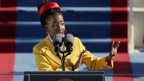 ¿Quién debe traducir el poema de Amanda Gorman? El veto a un traductor catalán abre la polémica