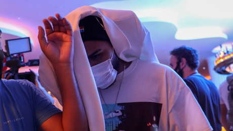 Detienen en Brasil en una fiesta clandestina al futbolista Gabigol, al músico MC Gui y a más de 200 personas