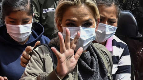 El Ministerio de Justicia de Bolivia presenta otras cuatro acusaciones de juicio contra Jeanine Áñez