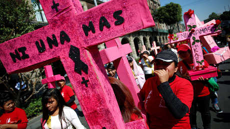 Muere una mujer presuntamente arrojada desde un cuarto piso por su pareja en Ciudad de México