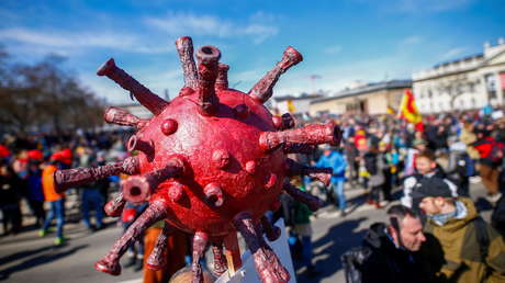Choques entre la Policía alemana y manifestantes contrarios a las restricciones impuestas por la pandemia (VIDEOS, FOTOS)