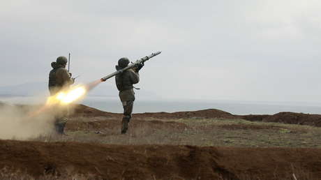 VIDEO: El Ejército ruso repele un ataque a la costa de Crimea durante un ejercicio con enemigo simulado