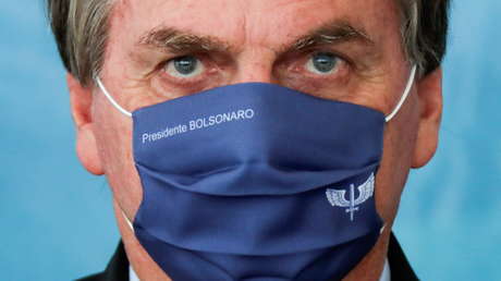 Bolsonaro baja el tono, se reúne con los representantes de los tres poderes y anuncia una comisión permanente para coordinar la pandemia