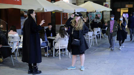 Por qué Madrid se ha convertido en la capital europea del 'turismo de borrachera' (y cómo es posible en medio de la pandemia)