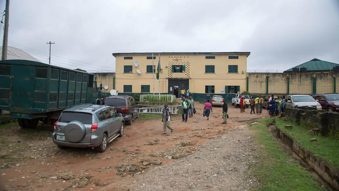 Un grupo de hombres armados ataca una cárcel y libera más de 1.500 presos en Nigeria (FOTOS, VIDEO)