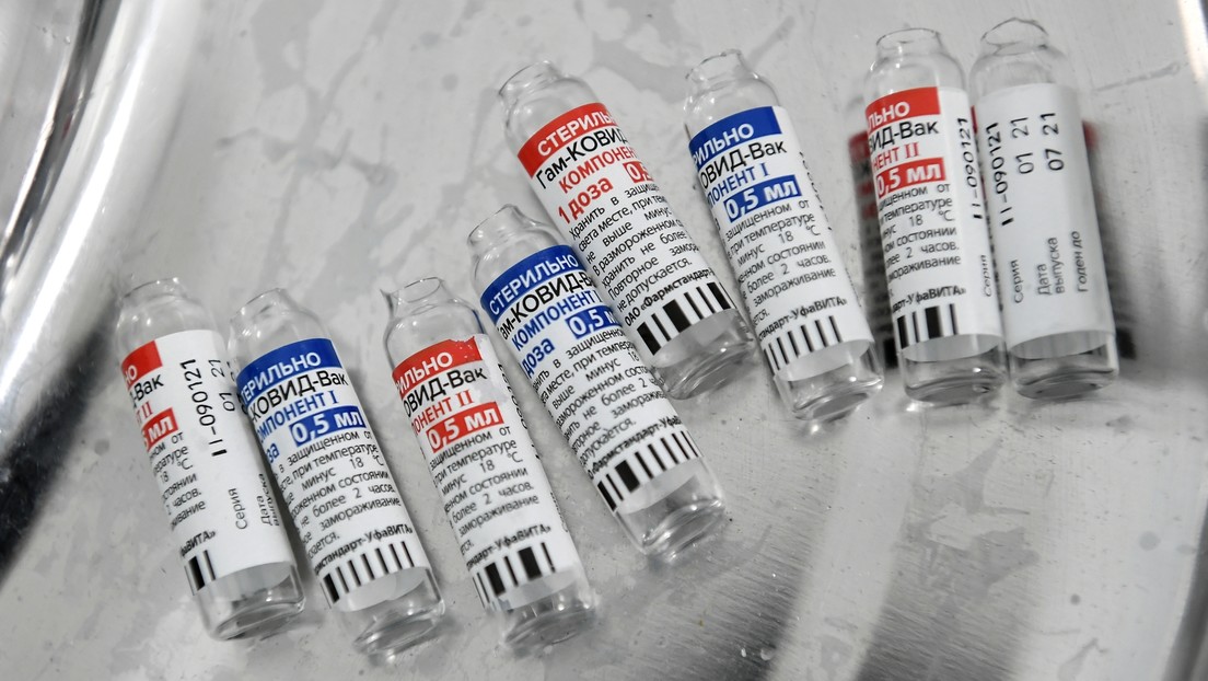 Rusia no ha detectado muertes vinculadas a las vacunas de producción nacional