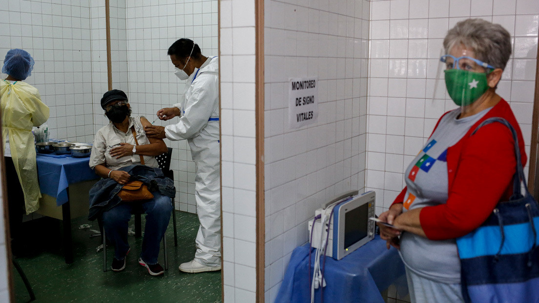 Cómo fue la compleja operación que hizo Venezuela para tener acceso al mecanismo Covax