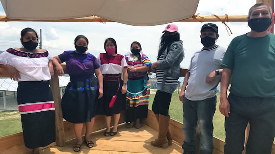 El Escuadrón 421: ¿quiénes forman la delegación del Ejército Zapatista que zarpa en la histórica 'Travesía por la vida' rumbo a Europa?