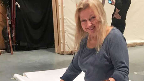 Encuentran momificada bajo una pila de basura a una ganadora del Emmy conocida por acaparar cosas