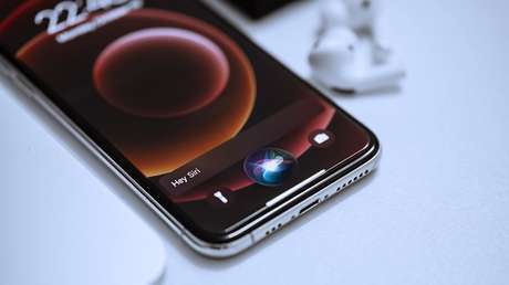 Apple permitirá elegir la voz de Siri (ya no será femenina por defecto)