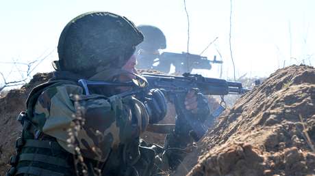 Rusia somete a examen la disposición para el combate de su Ejército y realizará más de 4.000 ejercicios bélicos en abril