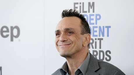 El actor Hank Azaria se disculpa con los indios por haber hecho la voz de Apu en 'Los Simpson'
