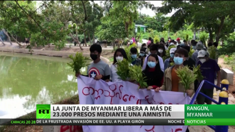 Liberan a más de 23.000 presos en virtud de una amnistía por el Año Nuevo en Myanmar