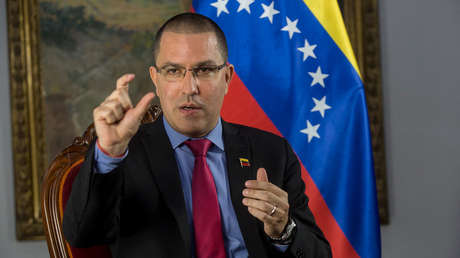 "Grotesca hipocresía": Arreaza critica a los Gobiernos que piden la cooperación de Venezuela con la ONU pero se niegan a donar recursos