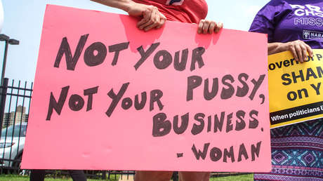 El gobernador de Idaho firma el proyecto de ley para prohibir el aborto una vez que se detecte el latido del corazón del feto