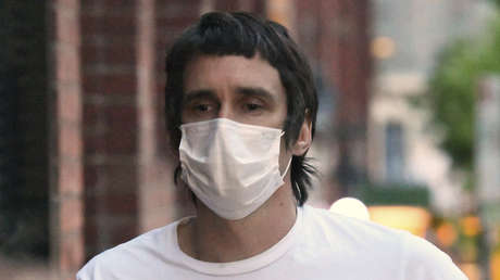 Condenan a un australiano por filmar e insultar a cuatro policías agonizantes tras un atropello mortal