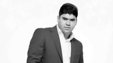 VIDEO: Momento en que hombres armados acribillan a un conocido cantante mexicano durante una fiesta