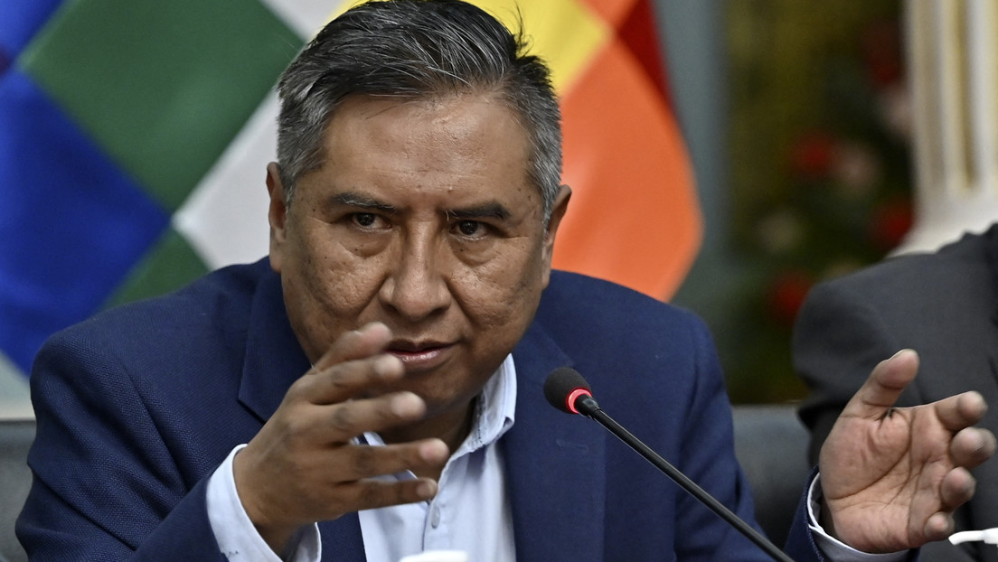 Bolivia confirma que dialoga con Chile para recomponer las relaciones, manteniendo su "irrenunciable" reivindicación marítima