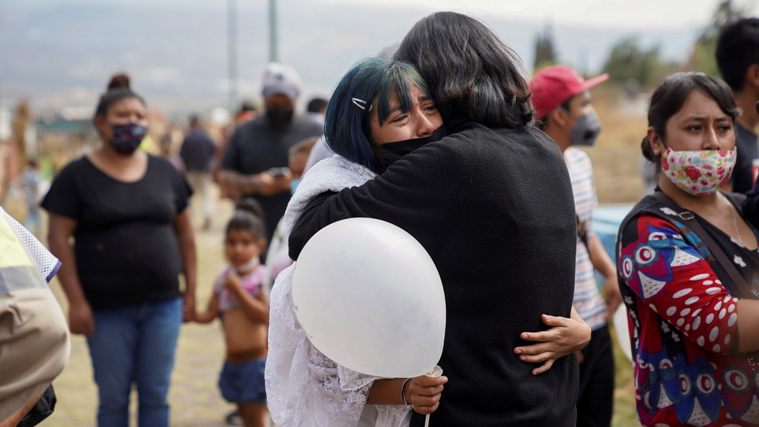 Sube a 26 el número de los muertos a causa del desplome de la línea del Metro de Ciudad de México
