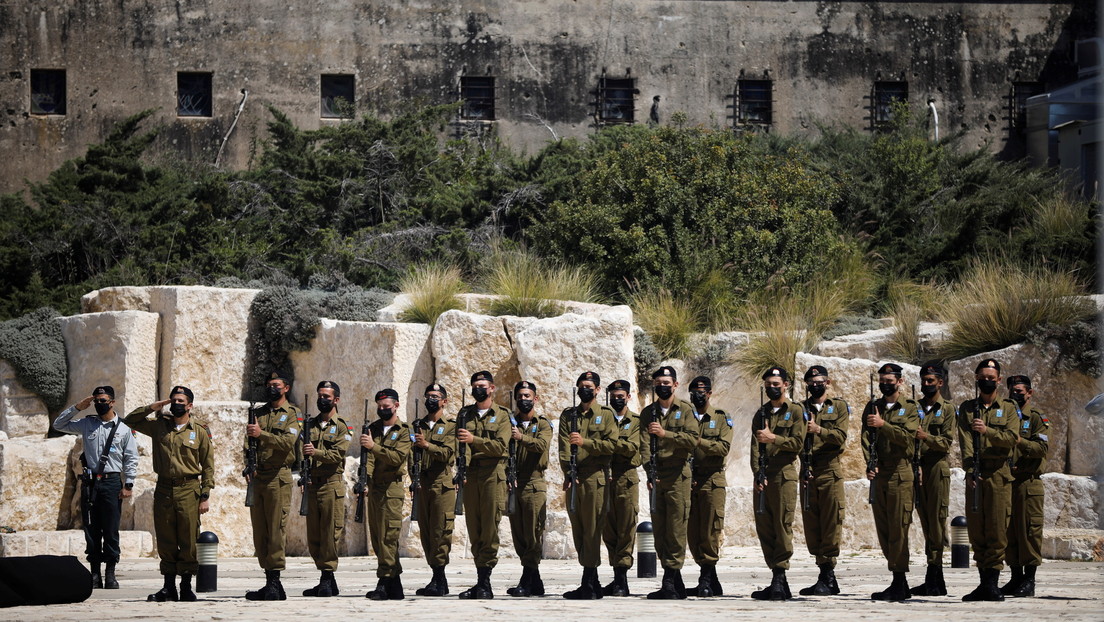 El primer ministro de Israel dice que Hamás "cruzó la línea roja" y su país responderá con "fuerza"