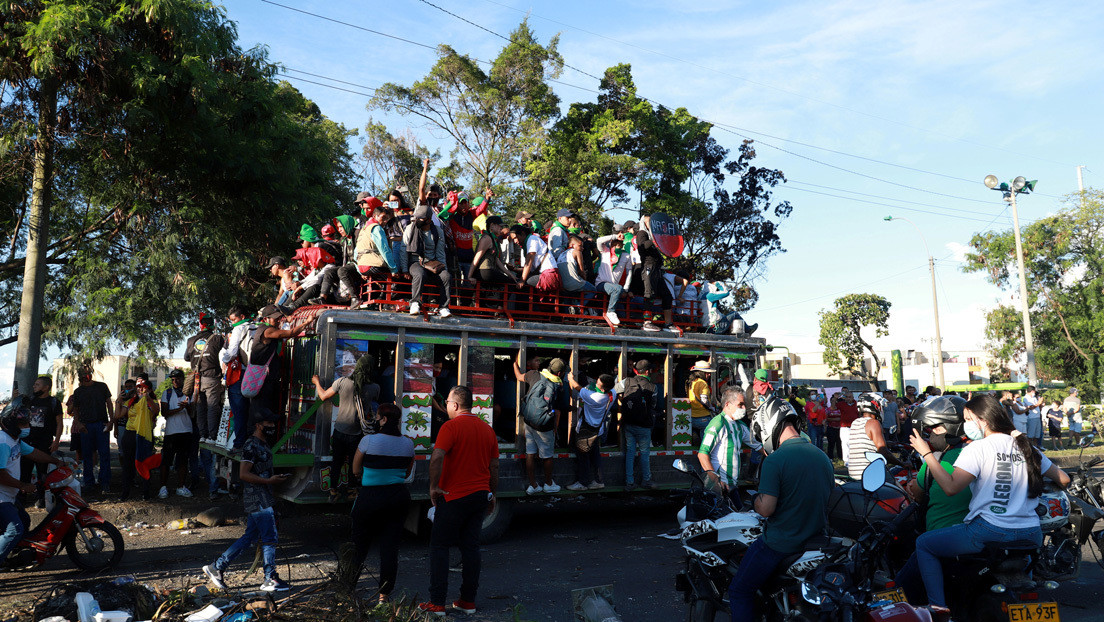 "Dan ganas de que vengan las autodefensas y acaben con mil indios": Las palabras de una doctora colombiana que le costaron su contrato con una clínica