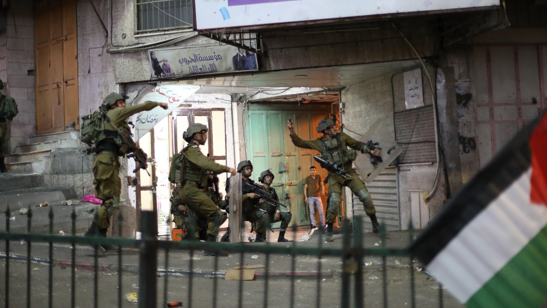 Fin del Estado de derecho y legitimación del racismo: Slavoj Zizek analiza qué está pasando en Israel y advierte que es una "tendencia global"