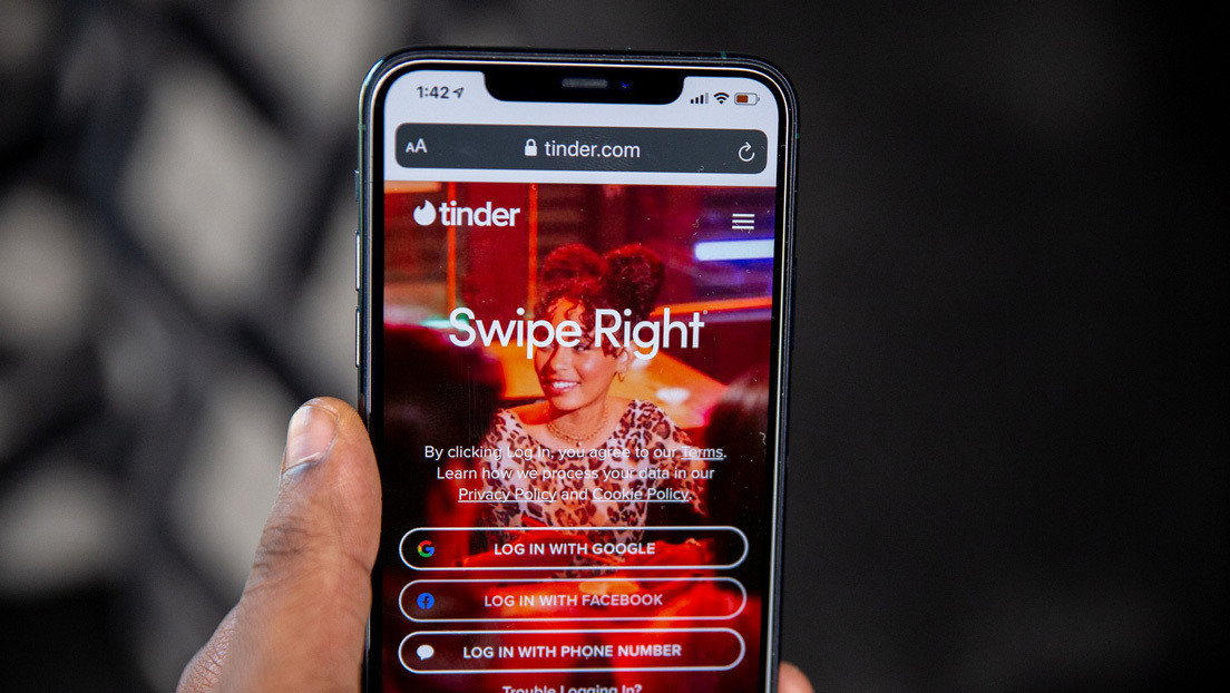 Tinder y otras aplicaciones similares animan a los usuarios a vacunarse contra el covid-19 prometiéndoles más citas