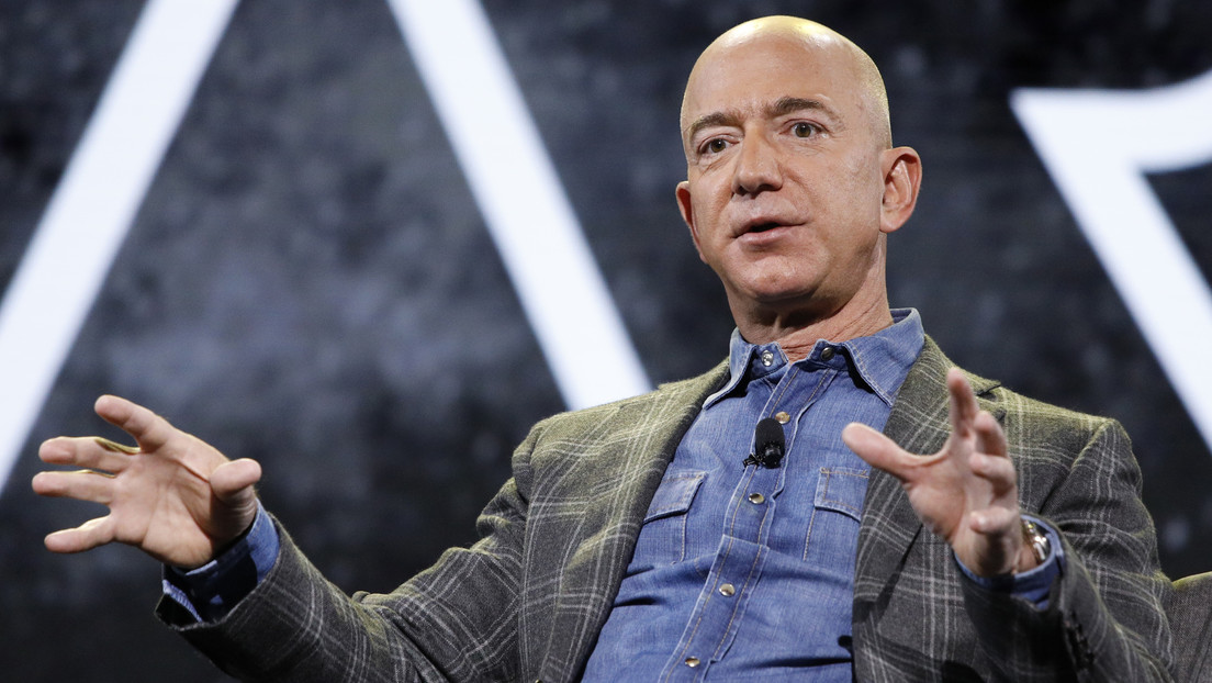 Jeff Bezos pone fecha a su salida de Amazon como director ejecutivo