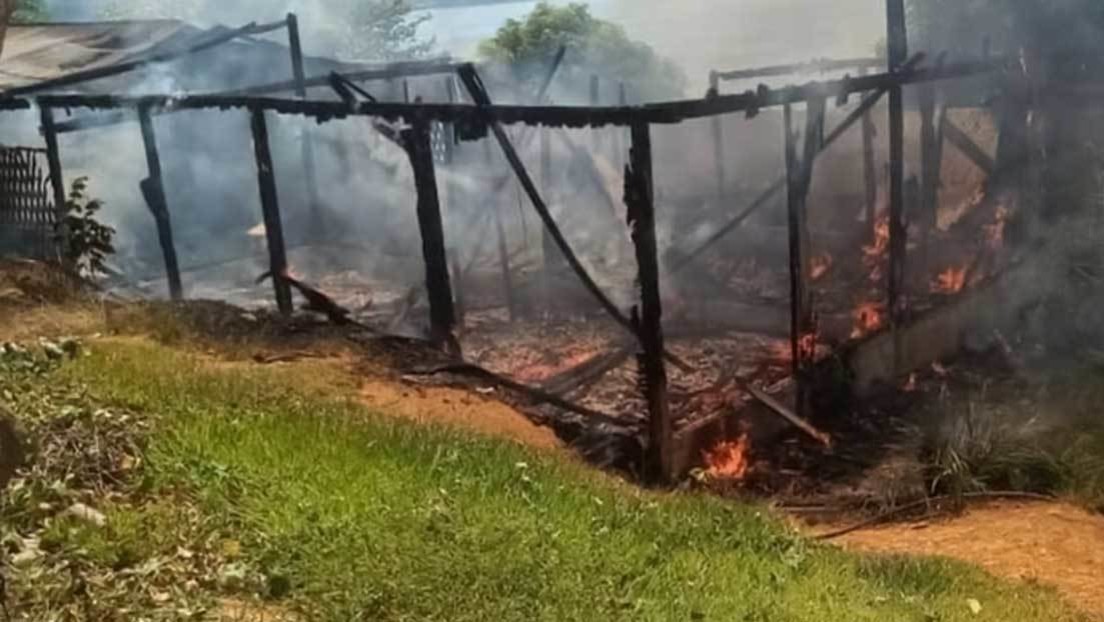 Queman la casa de una lideresa indígena en un nuevo ataque de mineros ilegales en la Amazonía