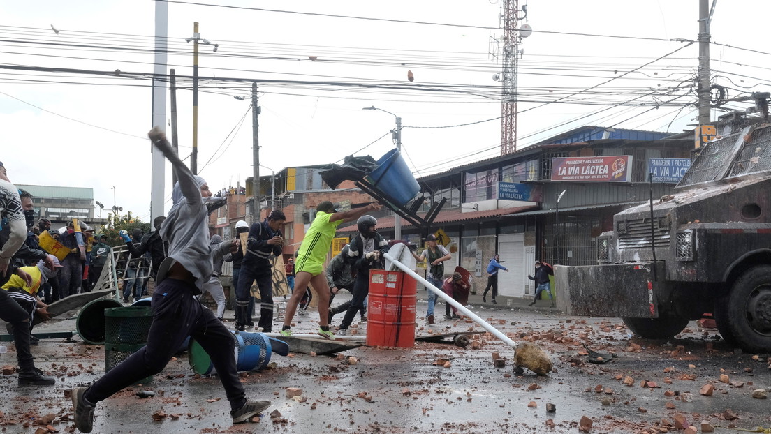 La Fiscalía de Colombia eleva a 48 las muertes durante las protestas, pero solo relaciona 20 con las manifestaciones